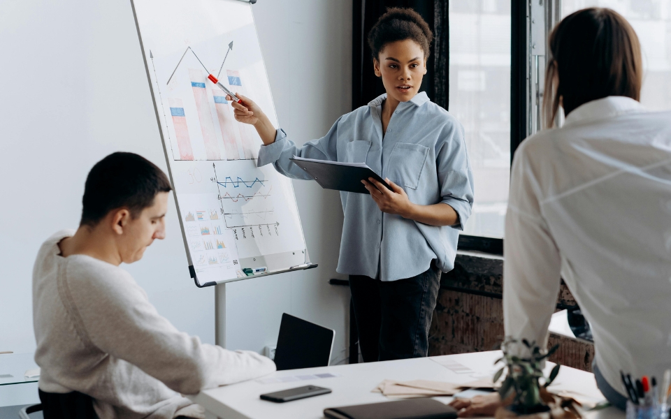 Pricing Experiments as Growth Hacking Strategies for Startups